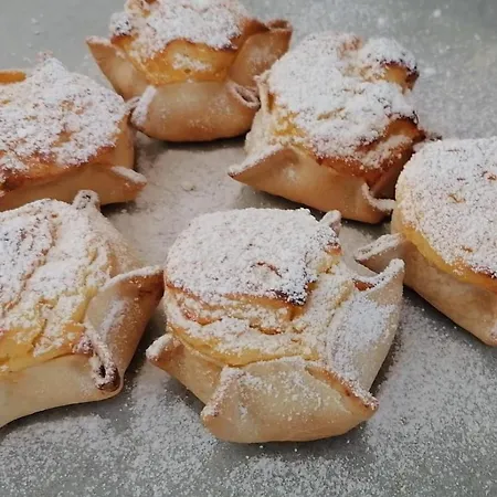 Casa Delfina Bed & Breakfast 3*